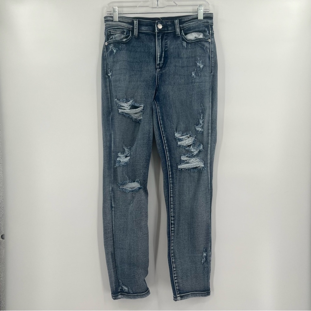 Judy blue distressed‎ boyfriend fit jeans 7/28